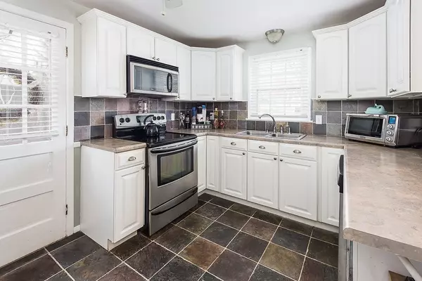 Cumberland, RI 02864,57 Ferncrest Drive