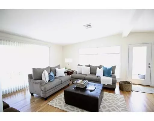 Mattapoisett, MA 02739,22 Dupont Dr