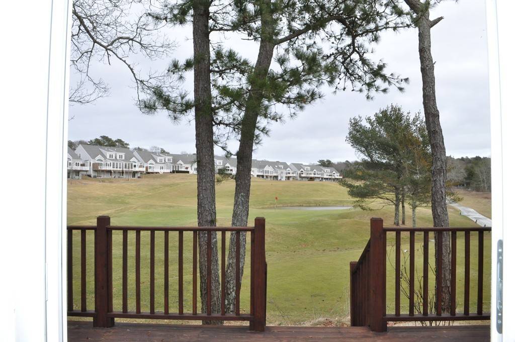 Bourne, MA 02532,3 Blue Meadow Ct #3