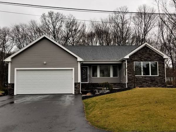 21 Racine Avenue, Seekonk, MA 02277