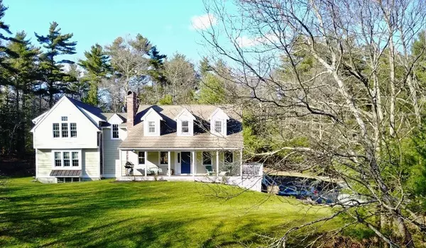 296 Mayflower St, Duxbury, MA 02332