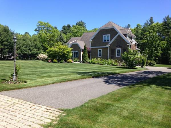 Kingston, MA 02364,287 Country Club Way