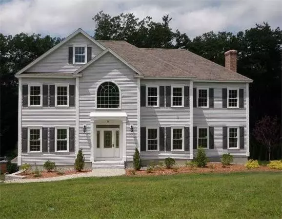 Groton, MA 01450,15 Forest Dr