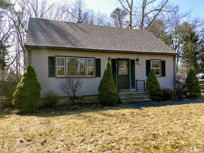 204 Apple Blossom Lane, Westfield, MA 01085