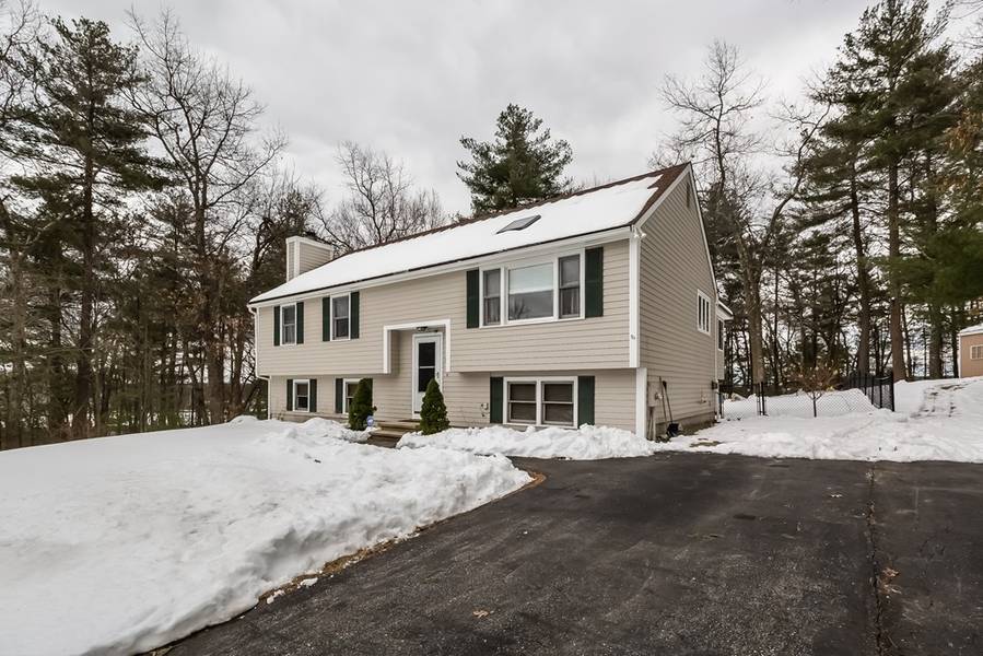 53 Mulberry Circle, Ayer, MA 01432