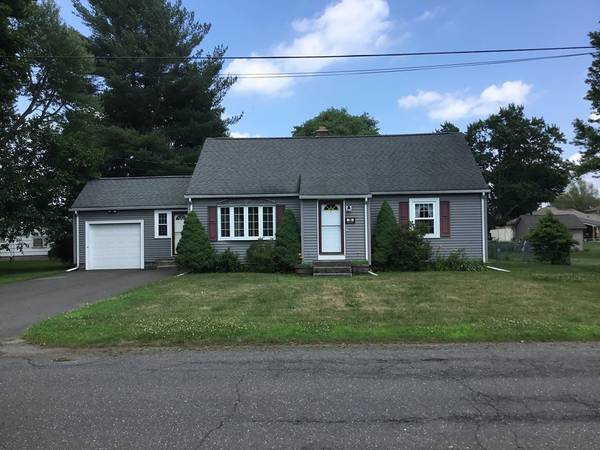 15 Barton St, Ludlow, MA 01056