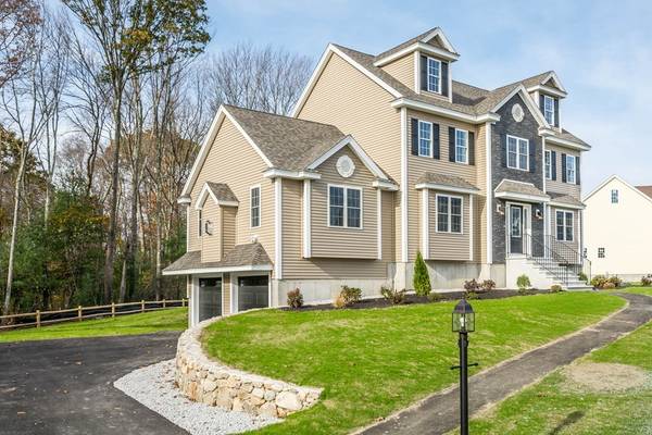 Billerica, MA 01821,17 Fieldstone Lane