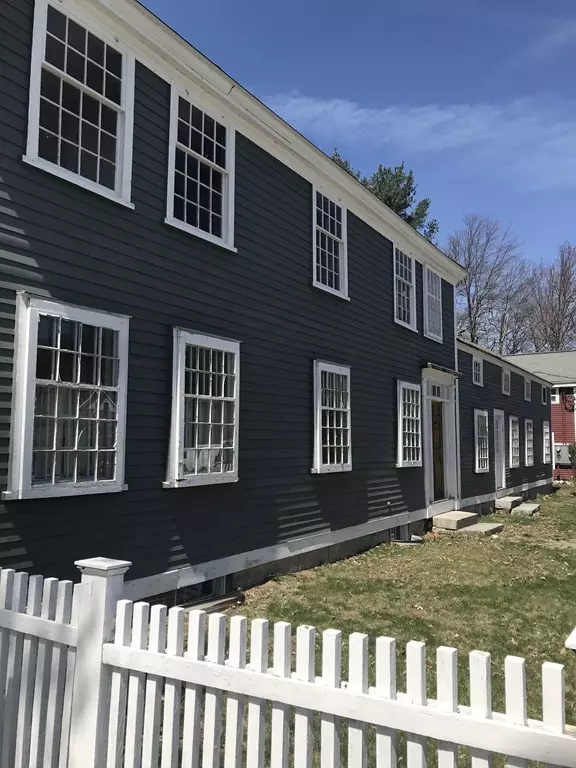 Carlisle, MA 01741,9 Lowell Street