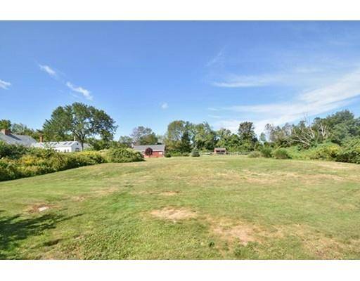 60 Hudson Rd, Oxford, MA 01540