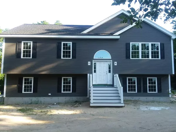 863 Center St, Dighton, MA 02764