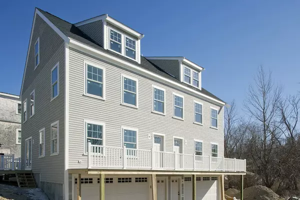 11 Rockland Circle #1, Hull, MA 02045