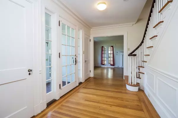 Plymouth, MA 02360,23 Warren Ave