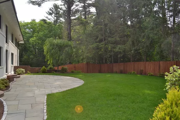 Needham, MA 02492,21 Aly Raisman Way