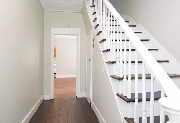 Springfield, MA 01109,63 King Street