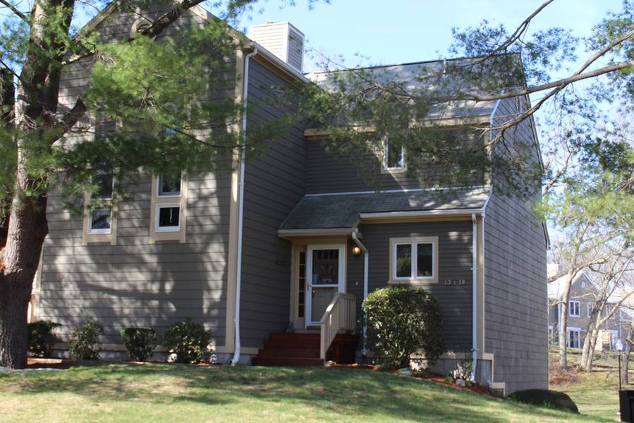 13 Devlin Circle #13, Blackstone, MA 01504