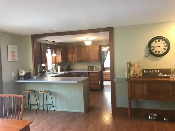 Montague, MA 01376,67 Oakman Street