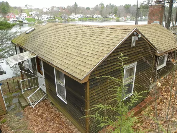 Charlton, MA 01507,187 Sunset Dr