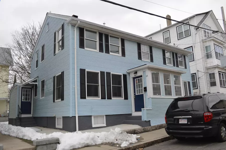 84 Oak St, Fall River, MA 02720