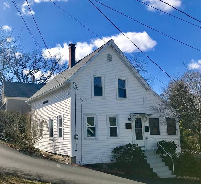 37 North St, Medway, MA 02053