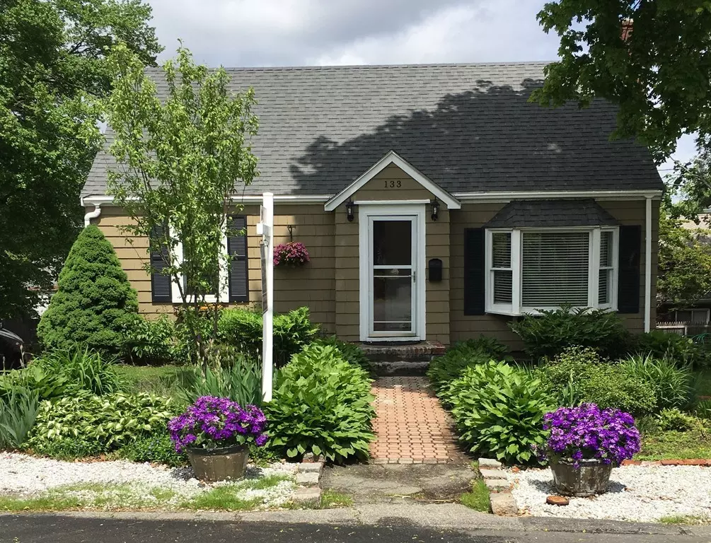 Waltham, MA 02453,133 Virginia Rd