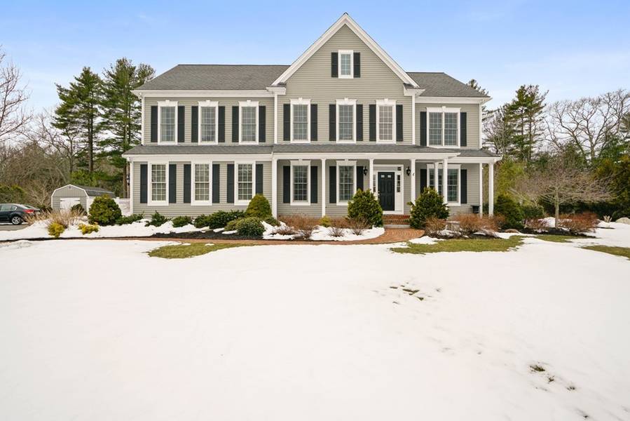 29 Garrison Dr, Scituate, MA 02066