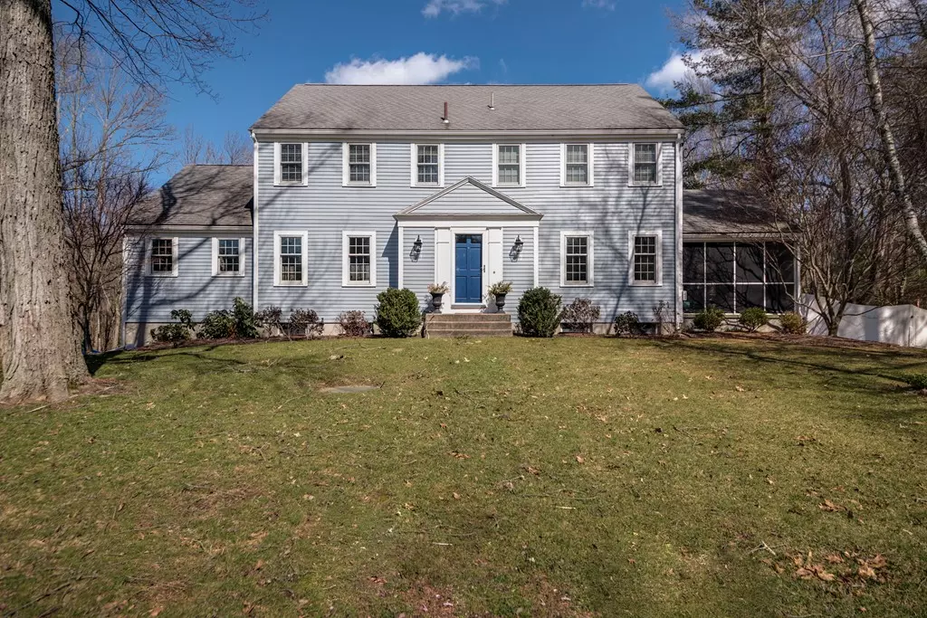 Sherborn, MA 01770,37 Oldfield Drive