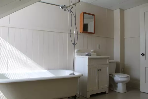 Thompson, CT 06255,14 Buckley Hill Road