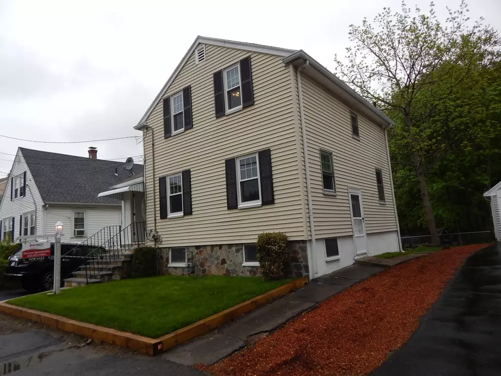 Dedham, MA 02026,215 Curve St