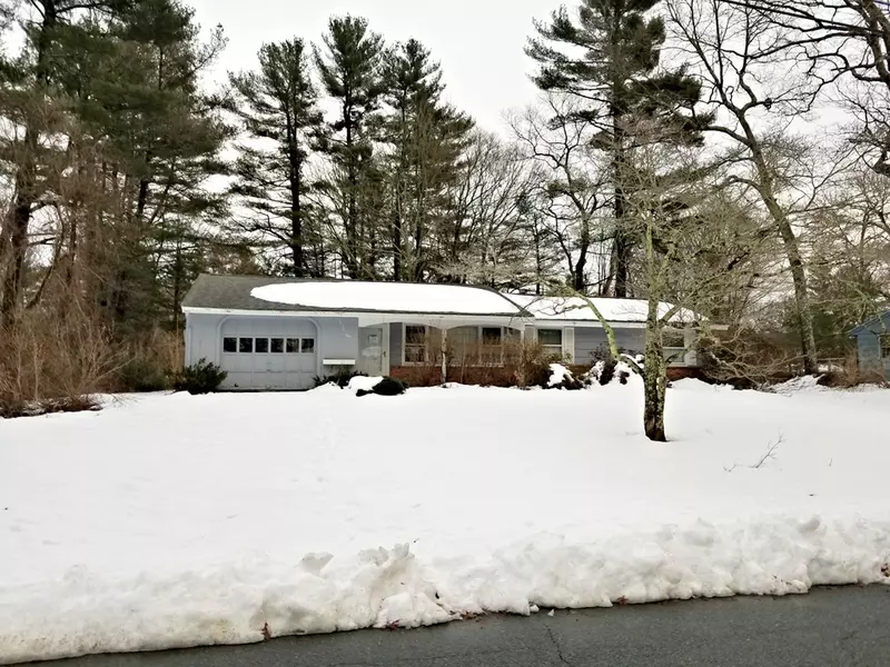 205 Nicholas Rd, Raynham, MA 02767