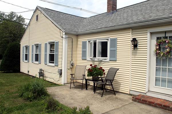 311 North Main St, East Longmeadow, MA 01028