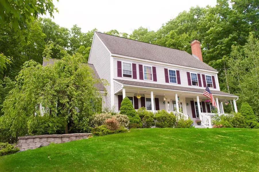 144 Robbs Hill Road, Lunenburg, MA 01462