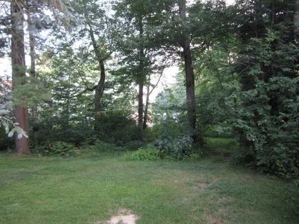 East Brookfield, MA 01515,Lot 22 Lakeview Drive