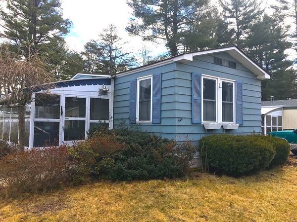 9 Third Avenue, Westfield, MA 01085