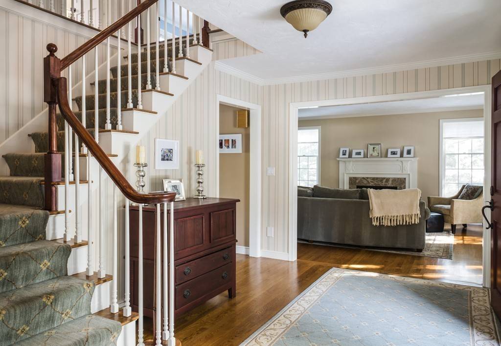 Needham, MA 02494,355 Cartwright Rd
