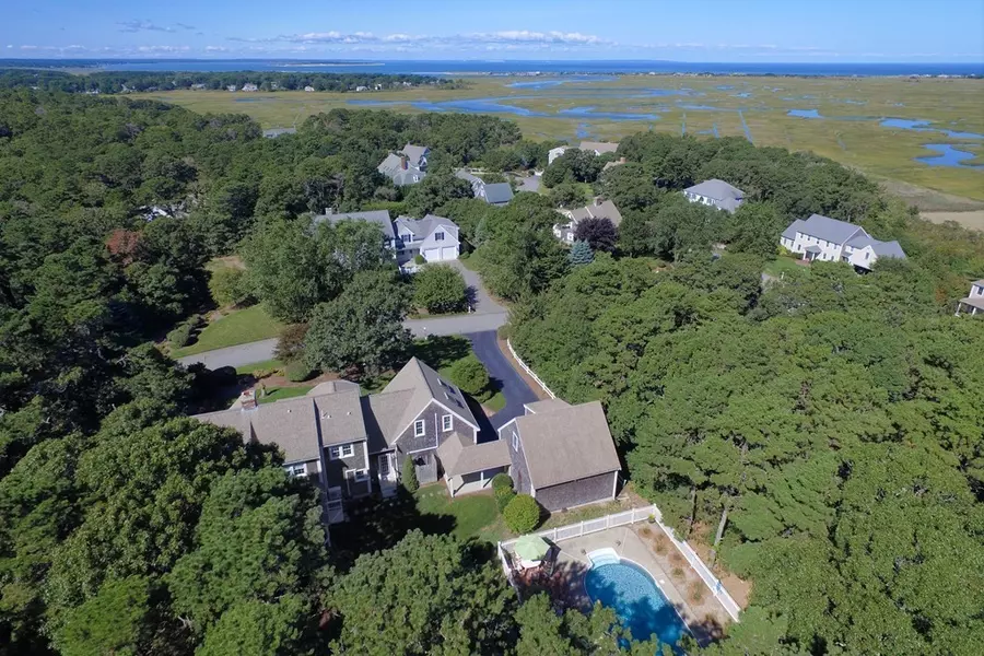 12 Chase Garden Lane, Yarmouth, MA 02675