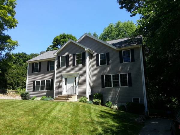 30 Tanyard Rd #2, Dudley, MA 01571