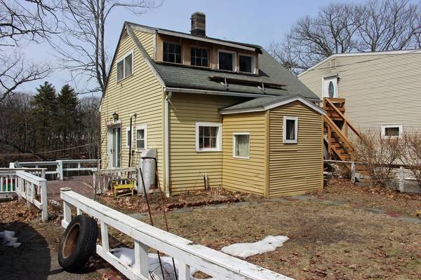 14 Hillside Rd, Northborough, MA 01532