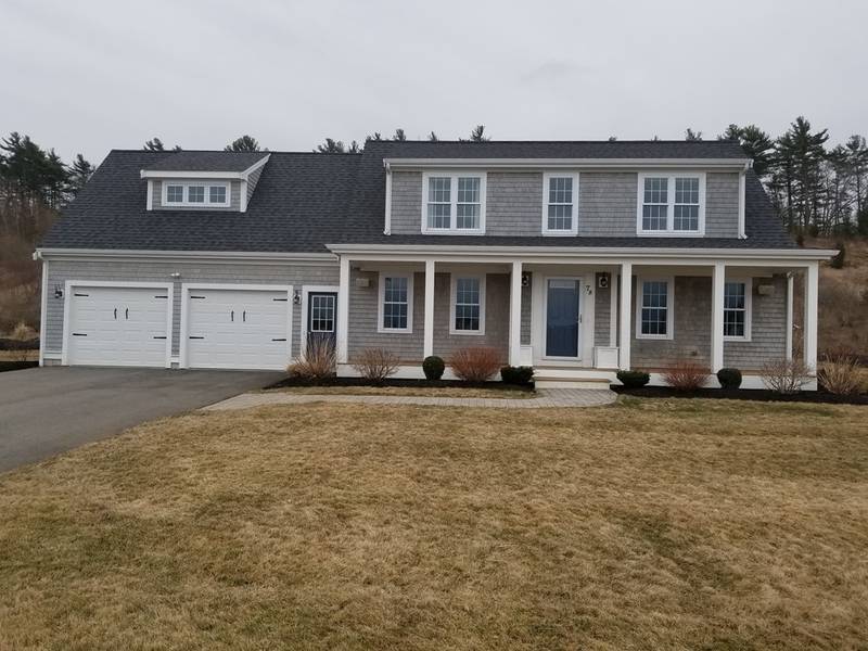 78 Crimson Harvest Dr, Kingston, MA 02364