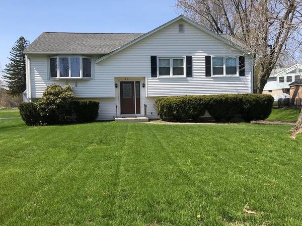 89 North Lowell, Methuen, MA 01844