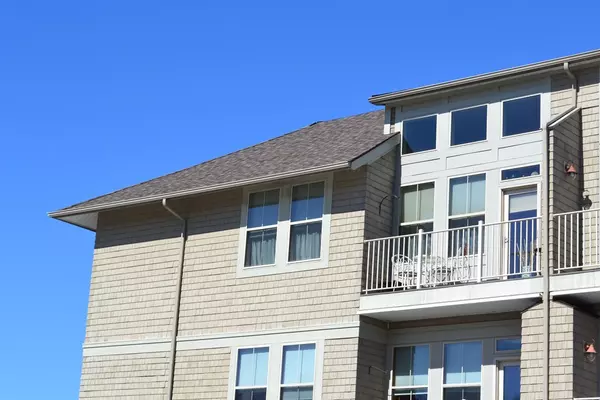 North Andover, MA 01845,4 Harvest Dr #301