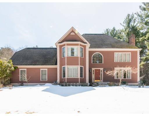 6 Crystal Dr, Franklin, MA 02038