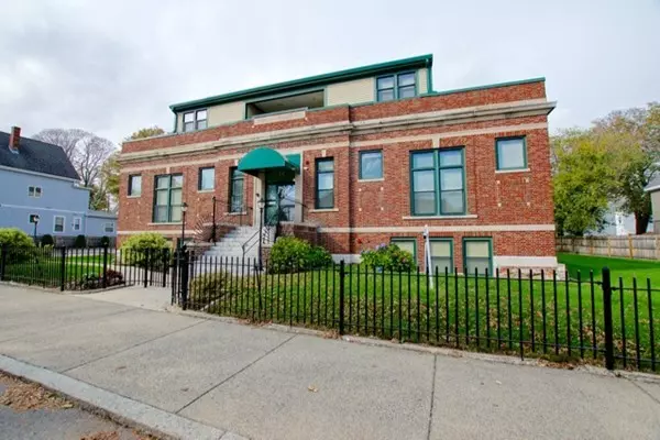 Lynn, MA 01902,15 Parrott #02