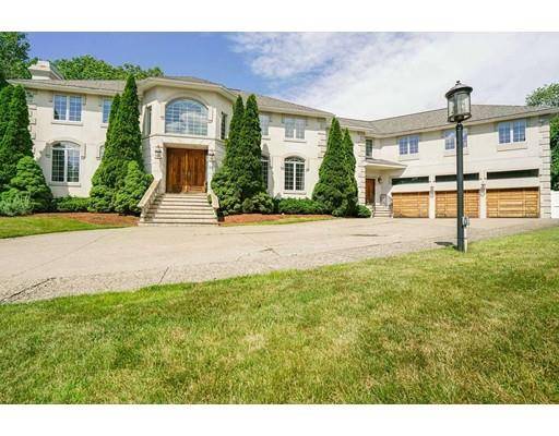 22 Hollywood Drive, Newton, MA 02467