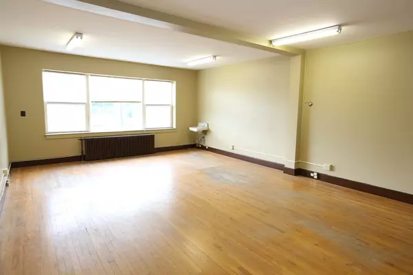 Somerset, MA 02726,1100 County St