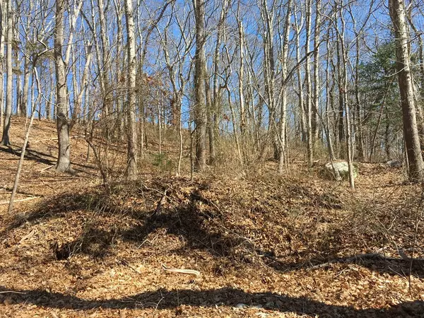 Plymouth, MA 02360,16 Bay Colony Dr.