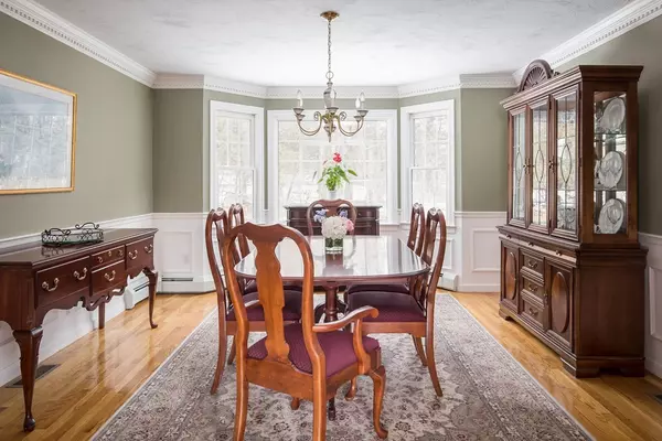 Medway, MA 02053,12 Hunter Lane