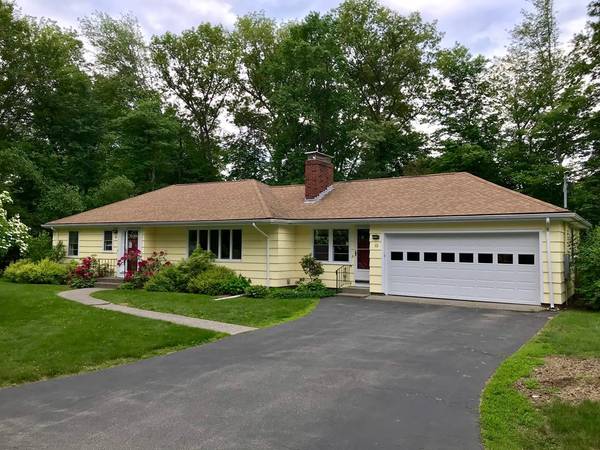 13 Dennis Circle, Northborough, MA 01532