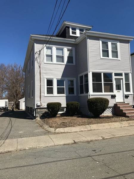 9-11 River Street Pl, Lynn, MA 01905