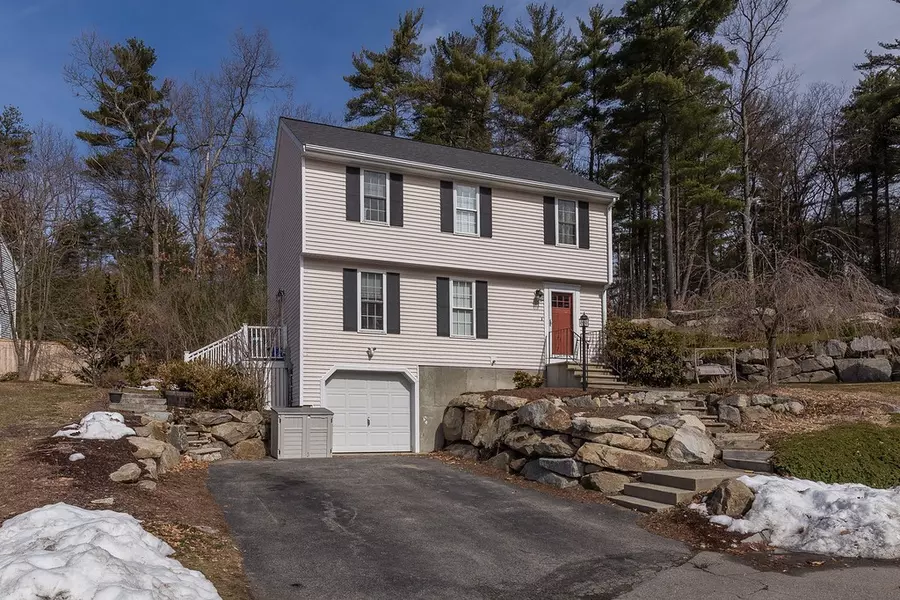 16 Stoneview Drive #16, Westford, MA 01886