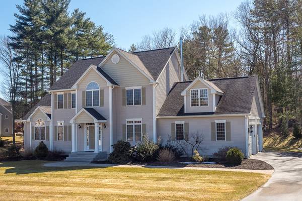 84 Prairie St, Northbridge, MA 01534